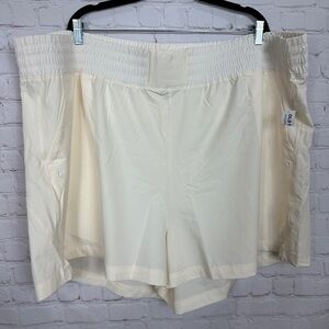 Old Navy Womens high Rise StretchTech Quick‎ Dry Run Active gym Shorts sz 4X NWT
